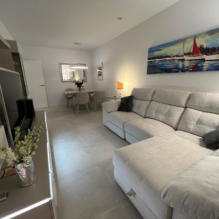 New Build Modern Ap 4 Min Walk To The Beach And Marbella Old Town エクステリア 写真