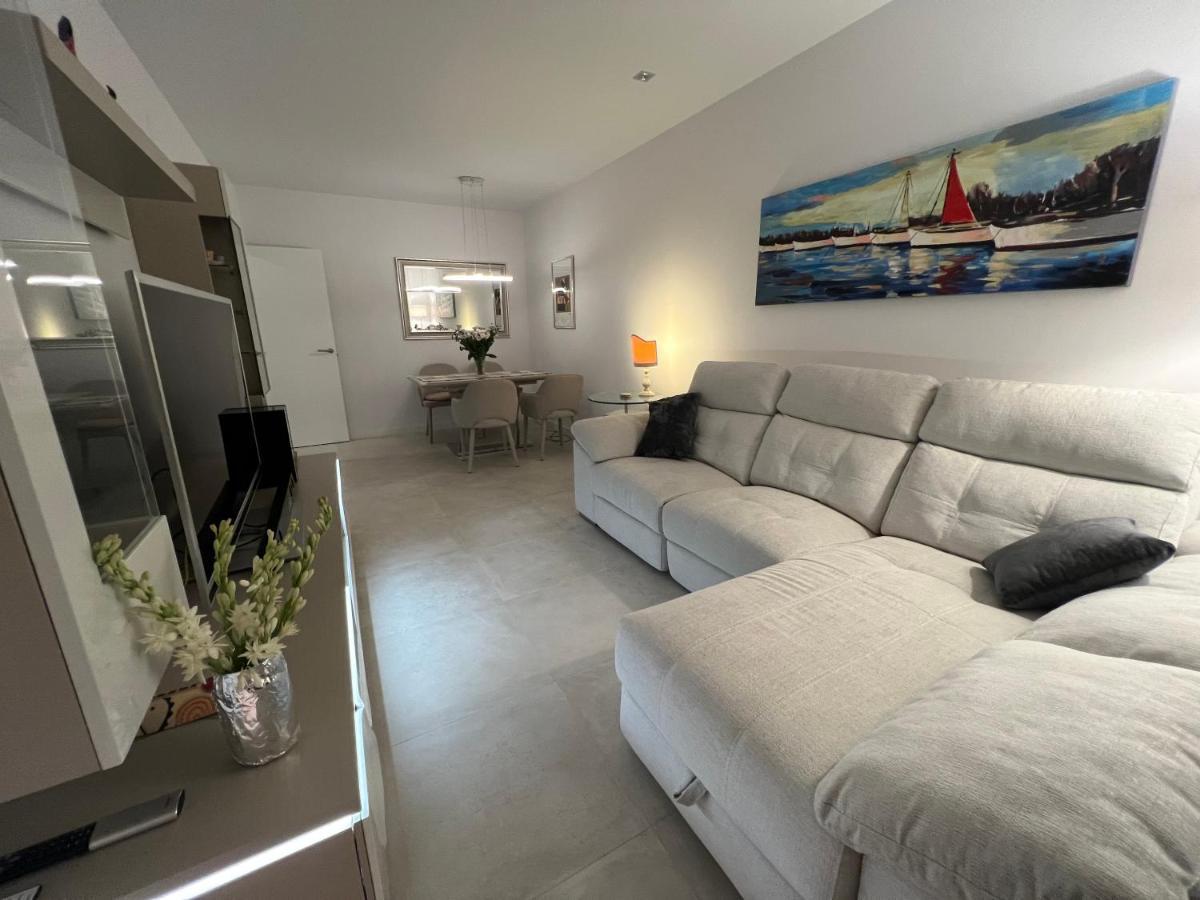New Build Modern Ap 4 Min Walk To The Beach And Marbella Old Town エクステリア 写真